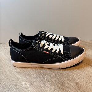 Levi's Strauss Anikin Canvas Sneakers for Men size 12